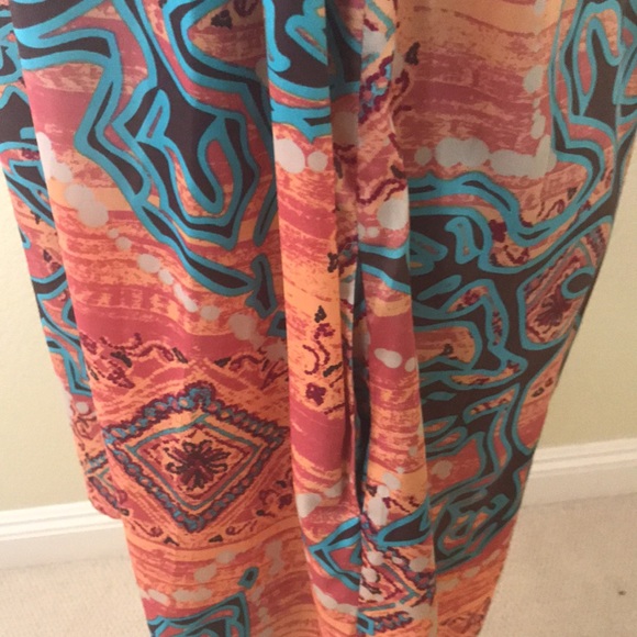 Dress - Picture 9 of 9